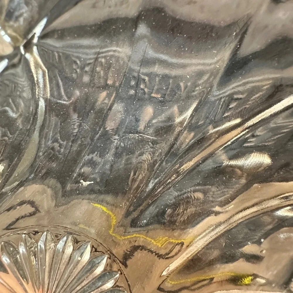 2 Clear Glass Scalloped Edge Oval Banana‎ Split Serving Dishes Sunburst Detail